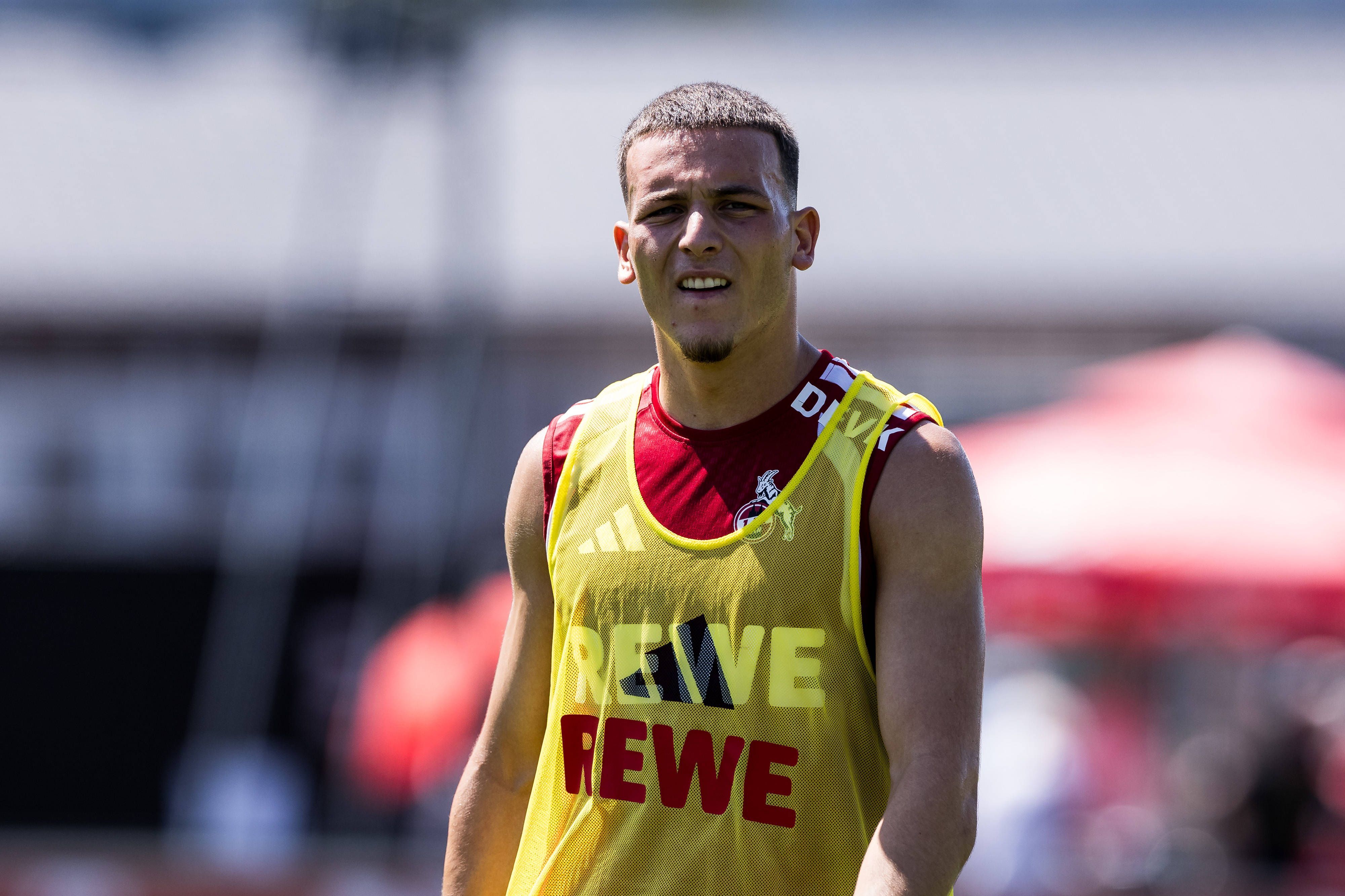 Mit Leibchen beim 1. FC Köln im Einsatz: Said El Mala.