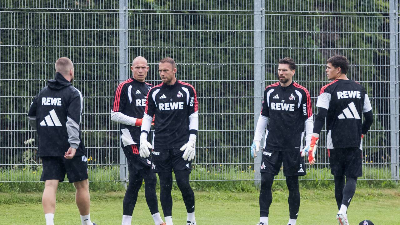 Die Torhüter des 1. FC Köln beim Training.