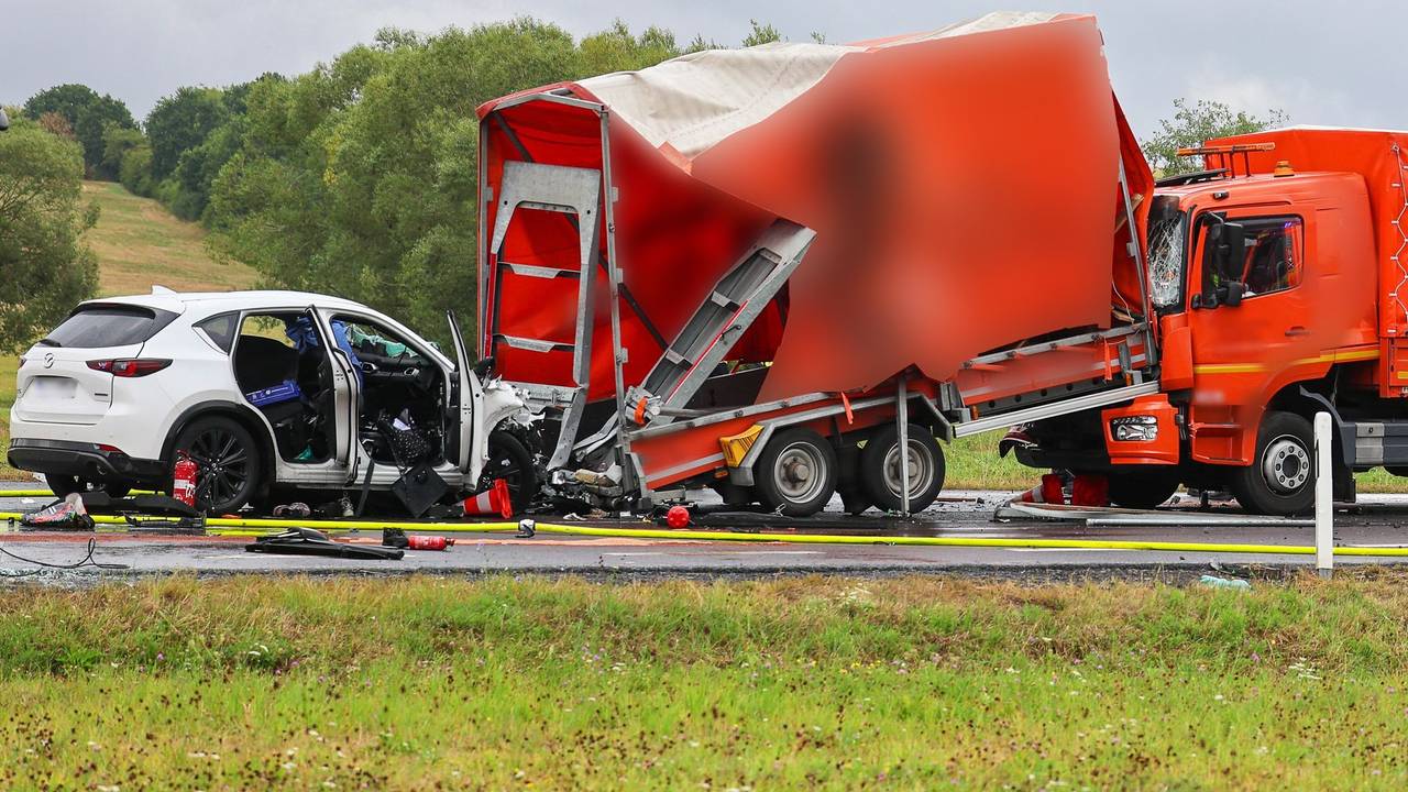 Zwei Tote bei Frontalzusammenstoß im Wetteraukreis