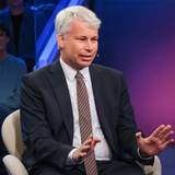 Verkehrsminister Steffen Bilger lässt von einer Maut in Deutschland die Finger: Das sei ein „verbranntes“ Thema. (Bild: WDR/Oliver Ziebe)