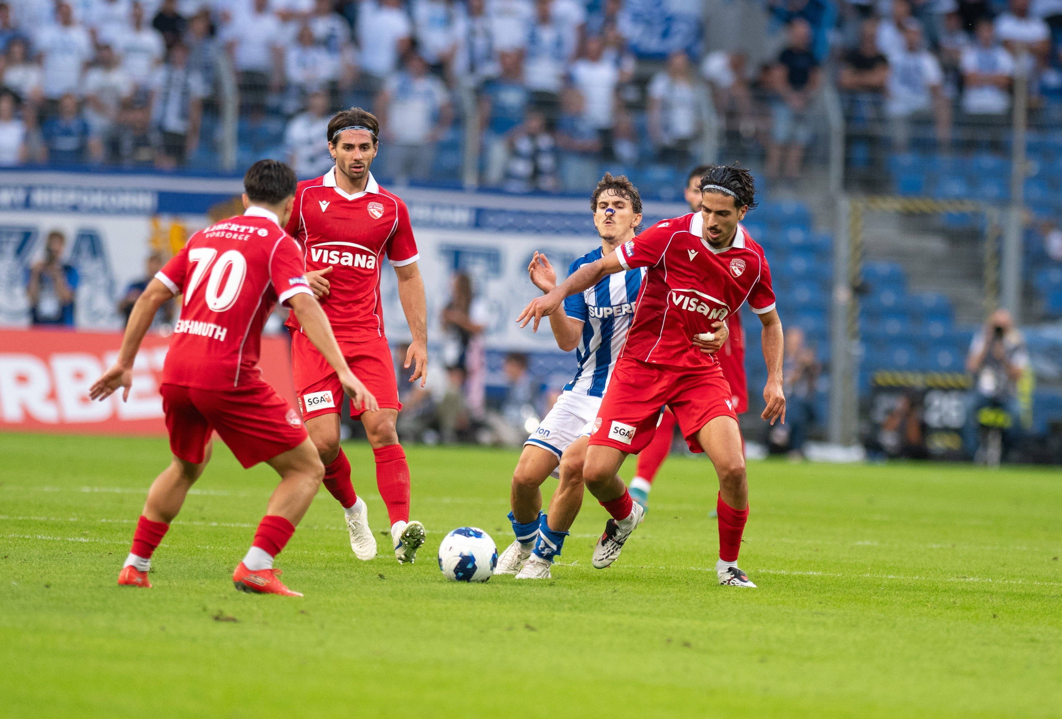 Spielszene im Europapokalspiel Lech Posen - FC Thun.
