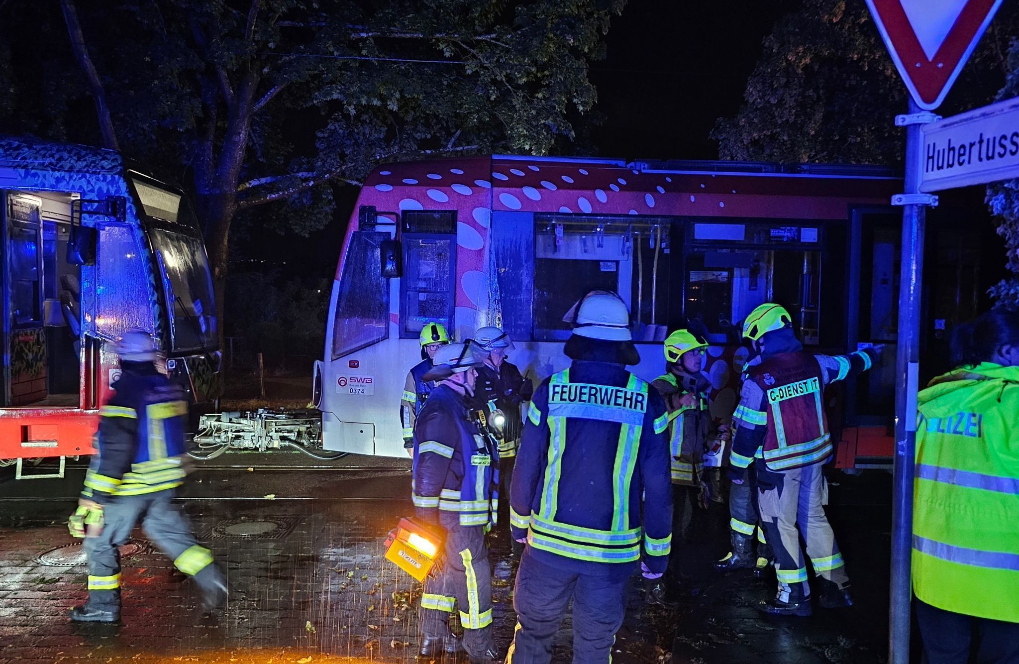 Verkehrsunfall mit Straßenbahn in Königswinter