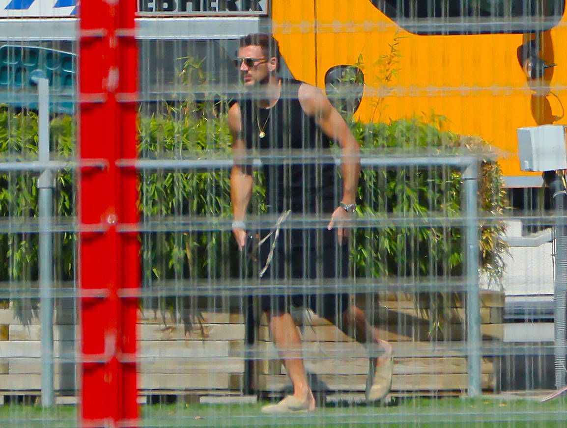Leon Goretzka als Trainingsgast beim FC Bayern.