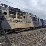 Beim Einschlag einer russischen Drohne in einen Zug auf dem Weg nach Odessa sind fast 600 Passagiere mit dem Schrecken davongekommen.