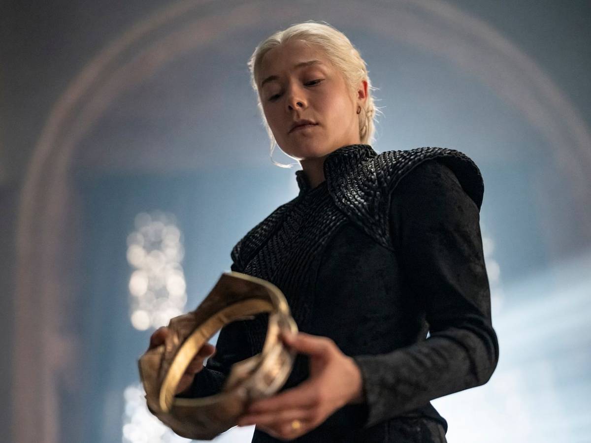 Am Ziel? Königin Rhaenyra (Emma D'Arcy) hält endlich die Krone ihres Vaters in den Händen. (Bild: HBO MAX)