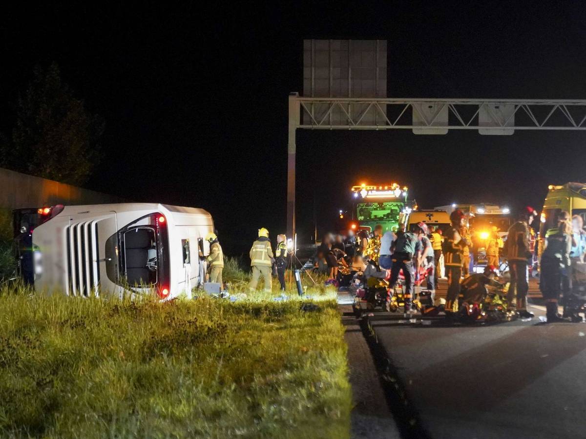 Niederlande: Schwerer Unfall mit Bus mit deutschen Schülern