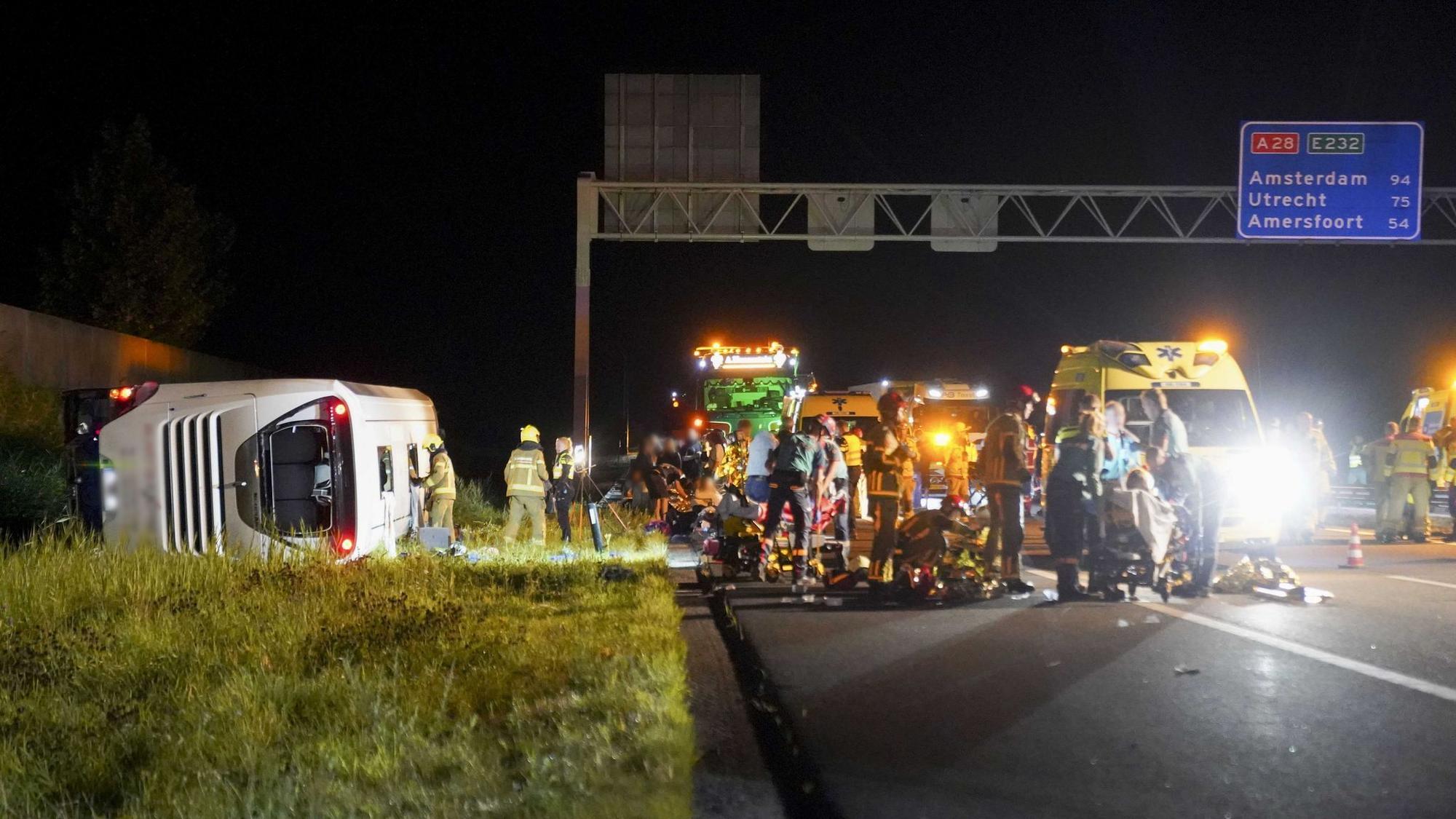 Niederlande: Schwerer Unfall mit Bus mit deutschen Schülern