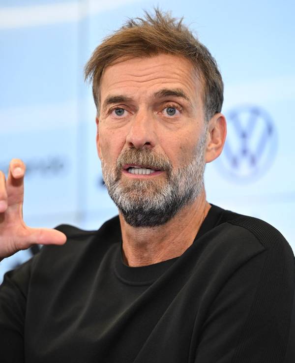 Jürgen Klopp auf einer Pressekonferenz.