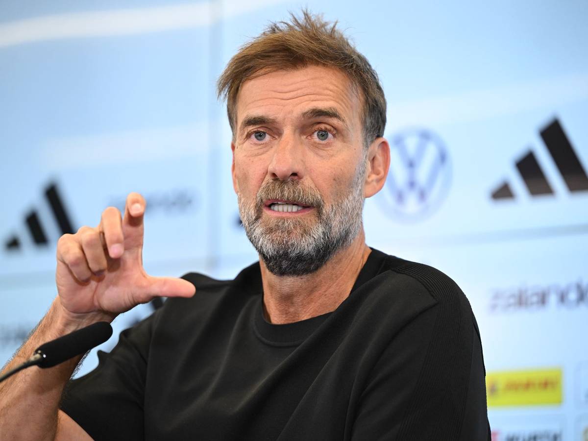 Jürgen Klopp auf einer Pressekonferenz.