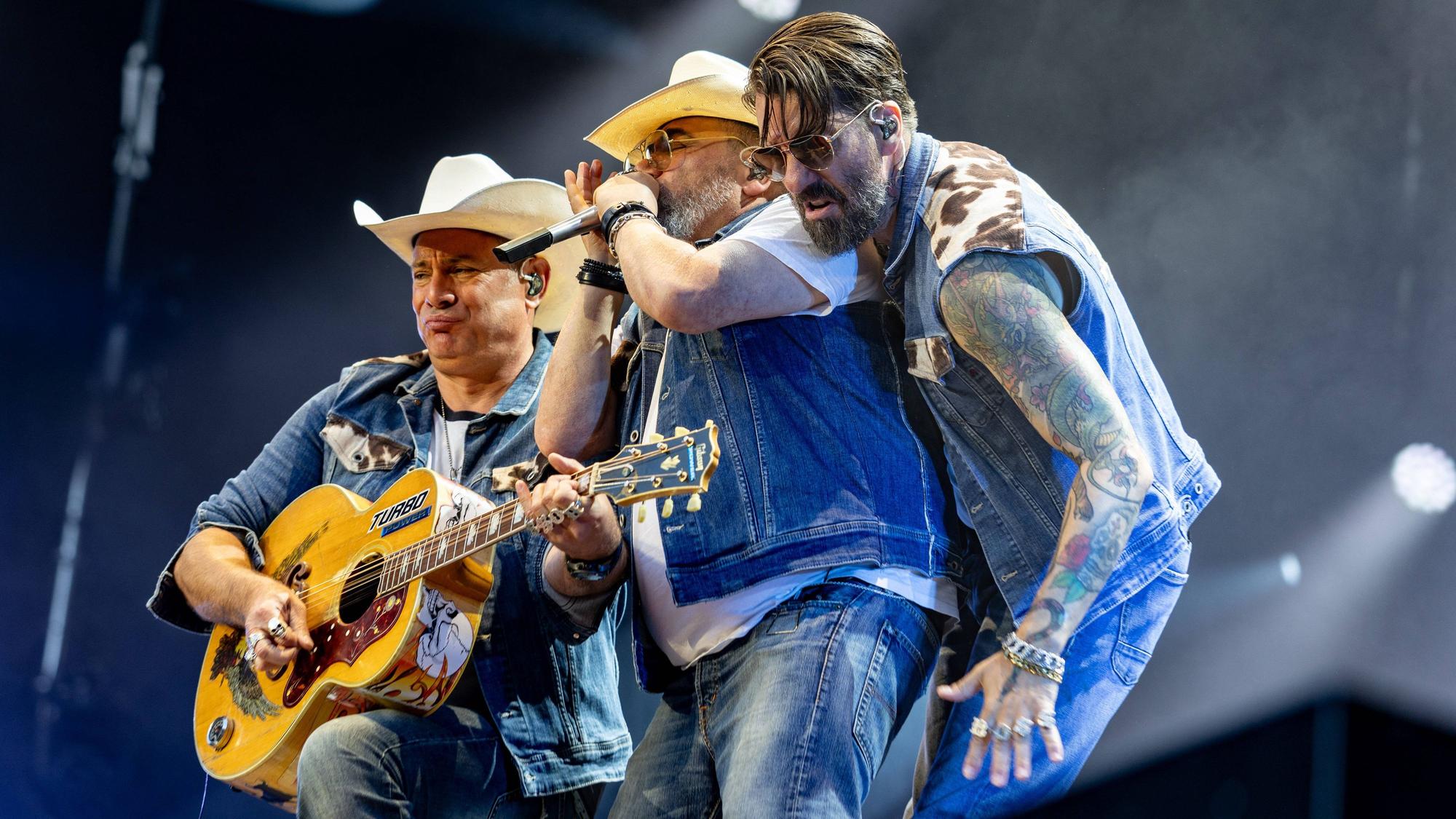 Konzert von The BossHoss auf dem KunstRasen in Bonn.