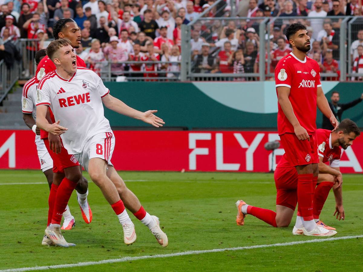 Isak Johannesson bejubelt das Tor zum 1:1.