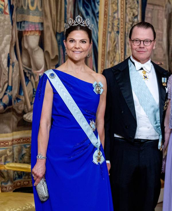 Die schwedischen Royals posieren.