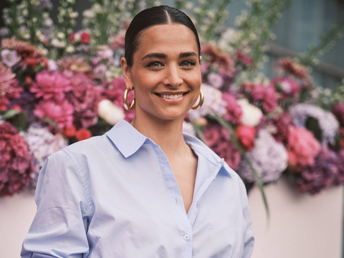 Amira Aly hat in ihrem neuen Podcast „Amira + 1“ das Geschlecht ihres Babys verraten. (Bild: 2026 Getty Images/Sebastian Reuter)