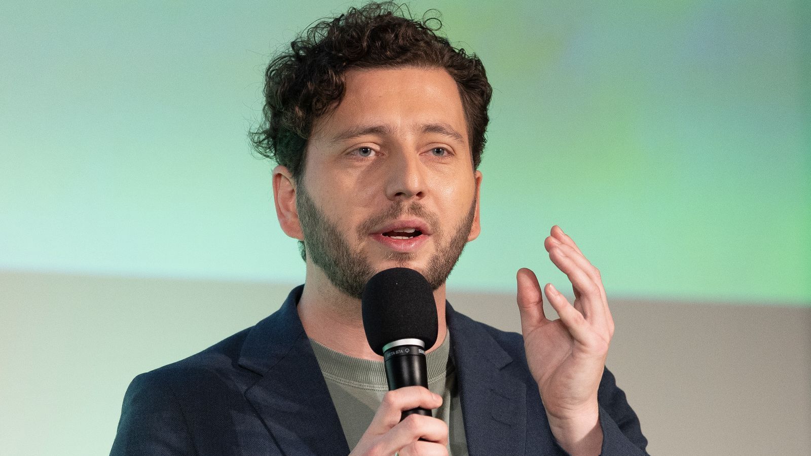 Felix Banaszak hält eine alleinige AfD-Regierung in Sachsen-Anhalt für eine „reale Gefahr“. (Bild: 2024 Getty Images/Maja Hitij)