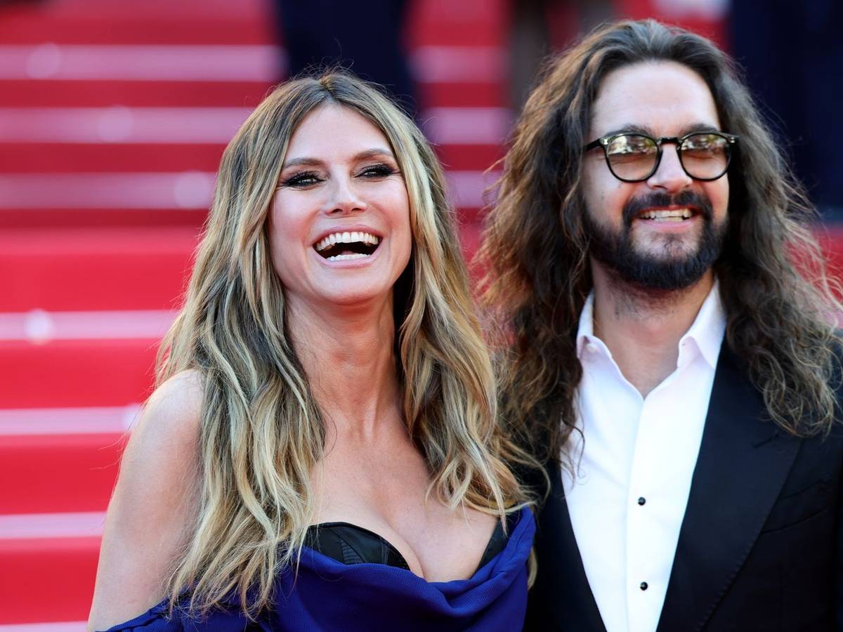 In seinem Podcast verriet Tom Kaulitz, welches Kleidungsstück seine Frau Heidi Klum an ihm „furchtbar“ findet. (Bild: 2026 Getty Images/Andreas Rentz)