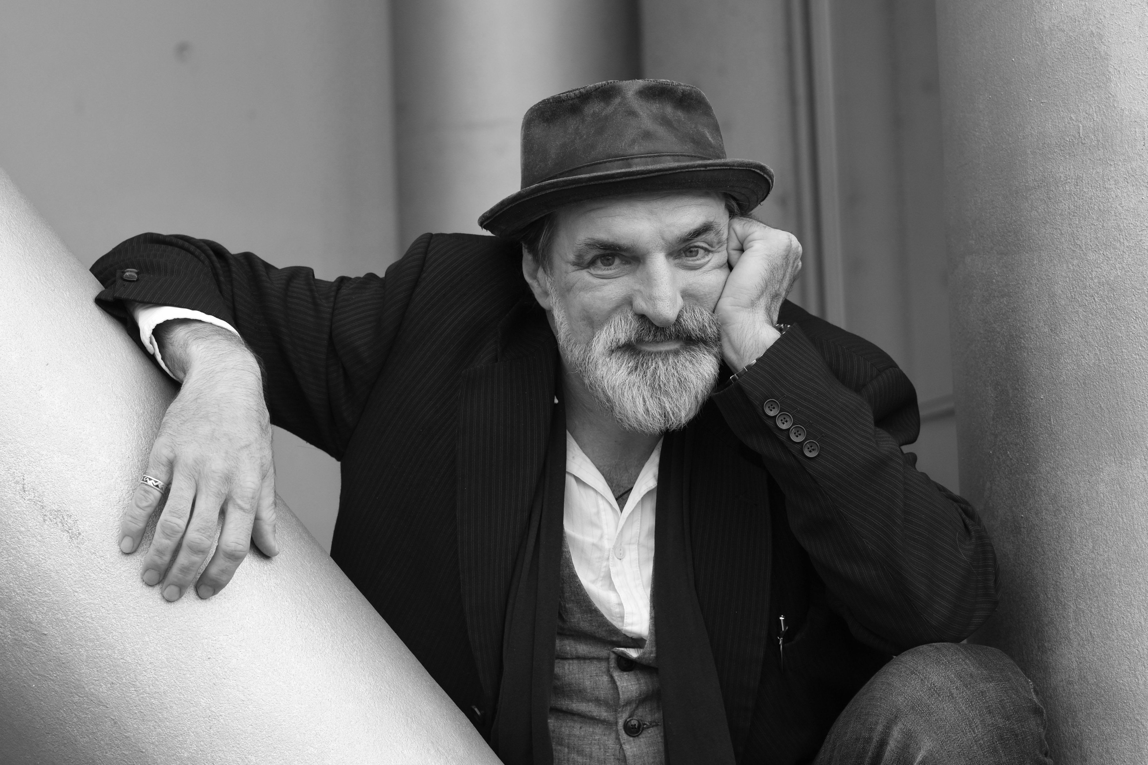 Andreas Hoppe, Mann mit Bart und Hut