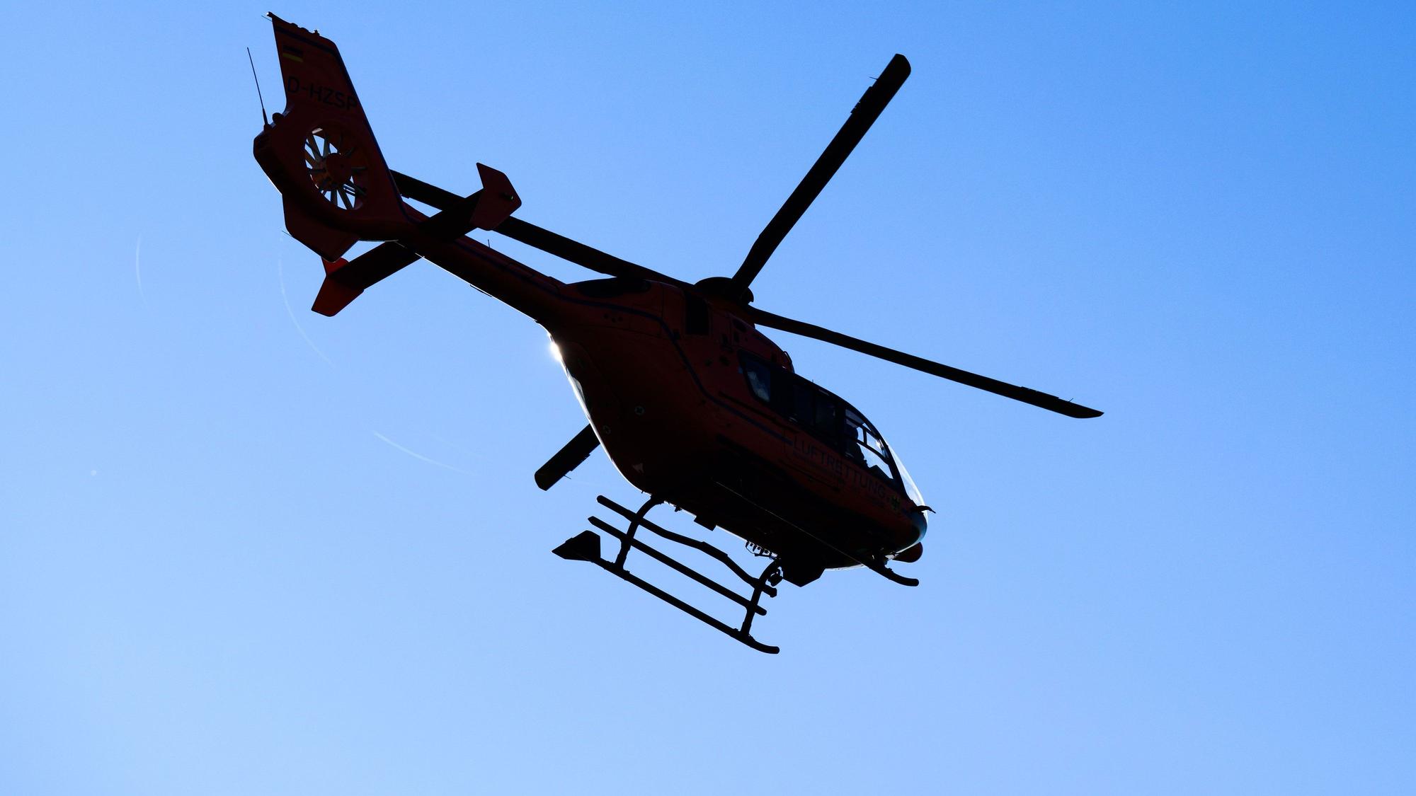 Über dem Rhein kann es aktuell zu Hubschrauber-Sichtungen kommen. (Symbolfoto)