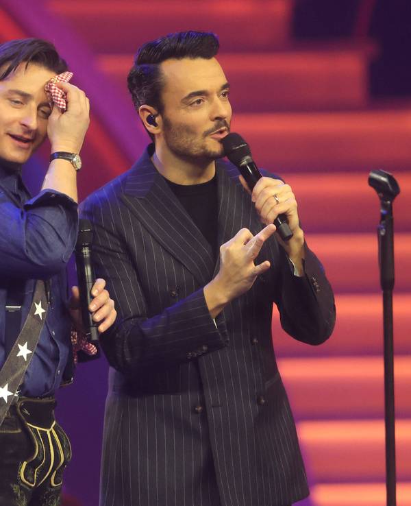 Andreas Gabalier und Giovanni Zarrella auf der Bühne.