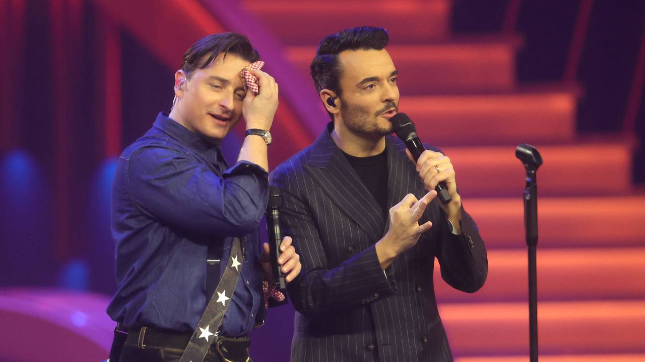 Andreas Gabalier und Giovanni Zarrella auf der Bühne.