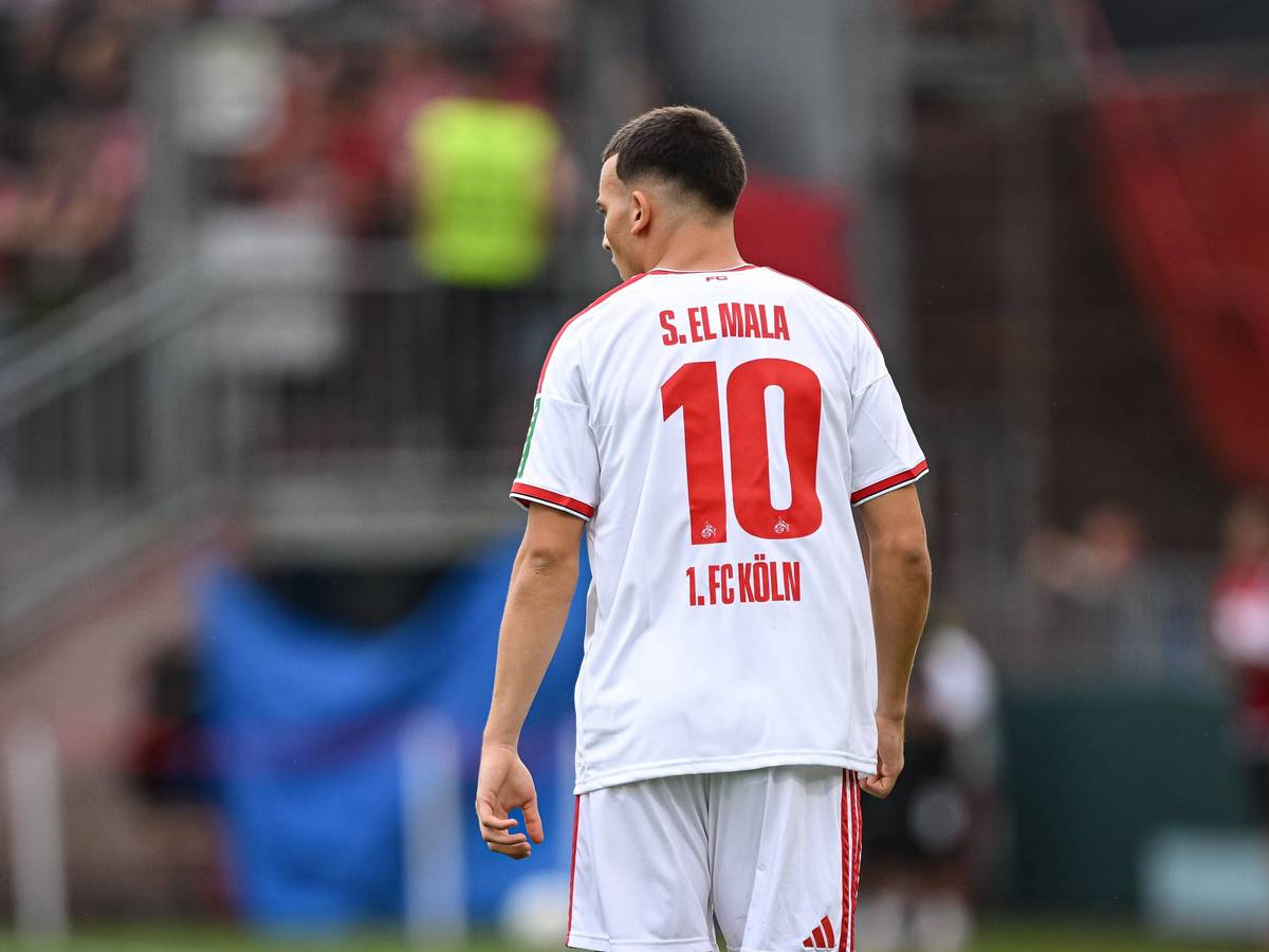 Said El Mala trägt jetzt die Rückennummer 10 beim 1. FC Köln, wie hier von hinten bei einem Spiel zu sehen ist.