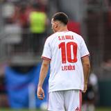 Said El Mala trägt jetzt die Rückennummer 10 beim 1. FC Köln, wie hier von hinten bei einem Spiel zu sehen ist.