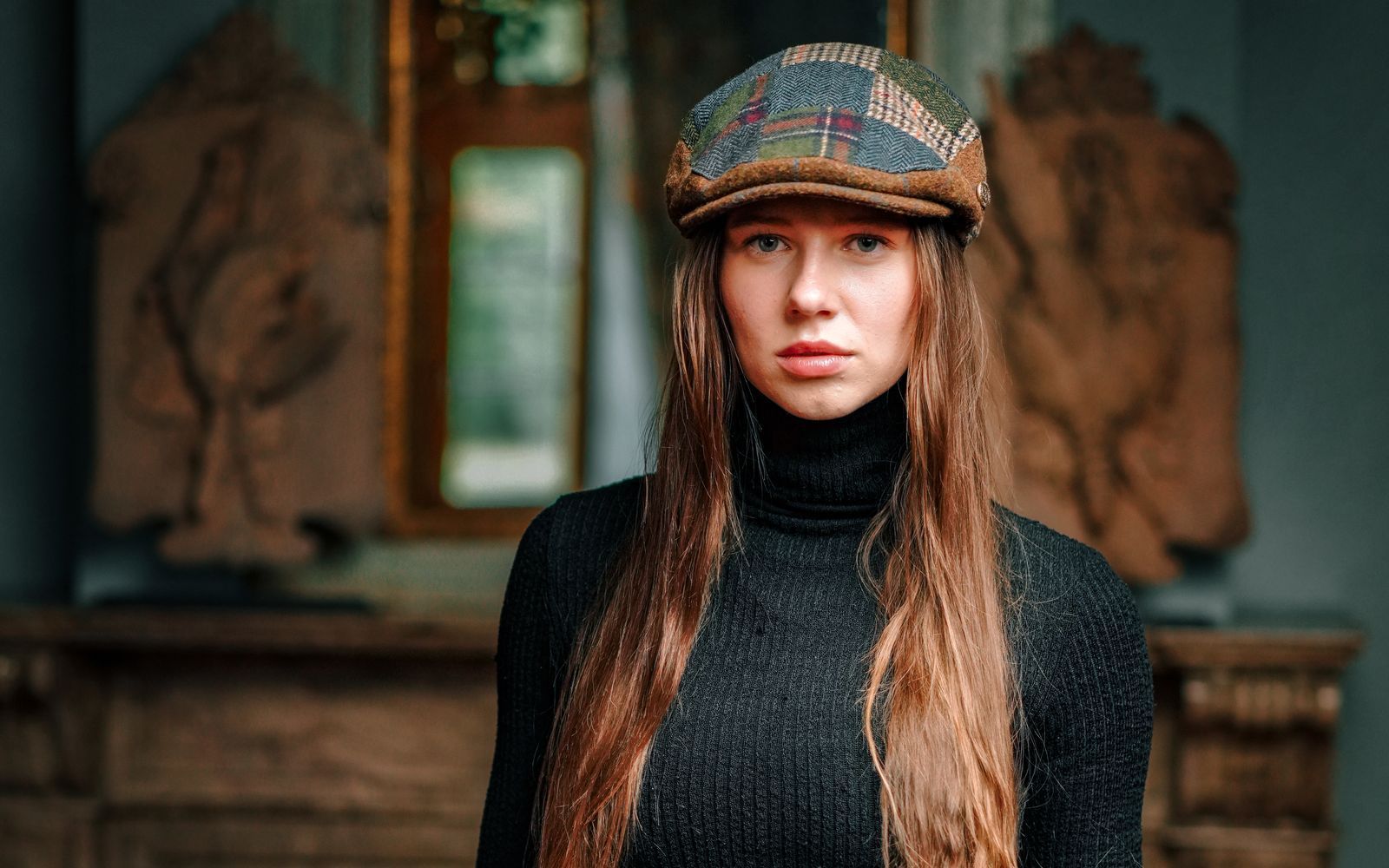 Ann-Kathrin kann ihr Glück selbst kaum fassen. „Ich komm grad nicht auf mein Leben klar“, stöhnte sie überrascht. Denn lange war mit einem Sieg der Loyalen wirklich nicht zu rechnen. (Bild: RTL/Stefan Gregorowius)