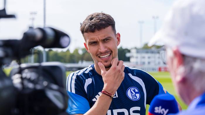 Interview mit Dejan Ljubicic.