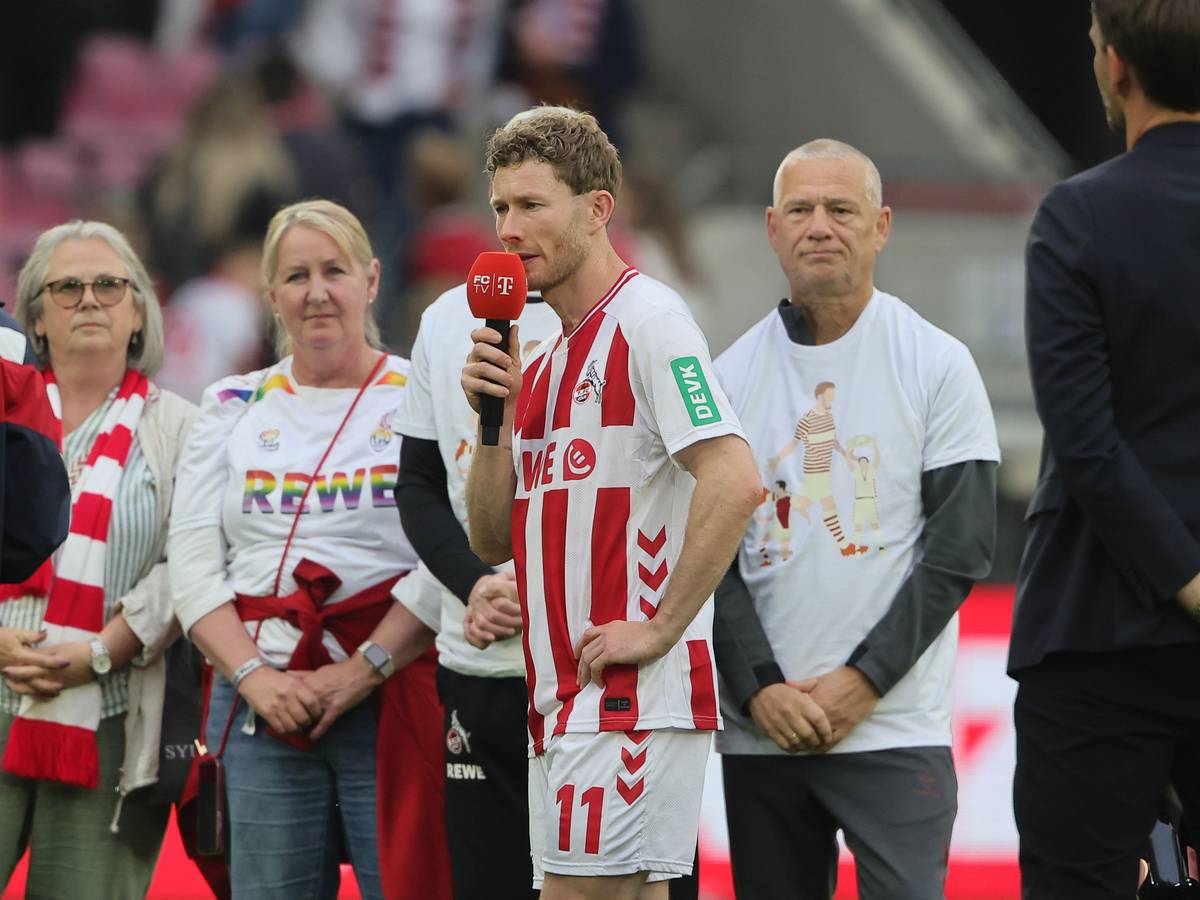 Abschied mit Mikrofon in der Hand: Florian Kainz.