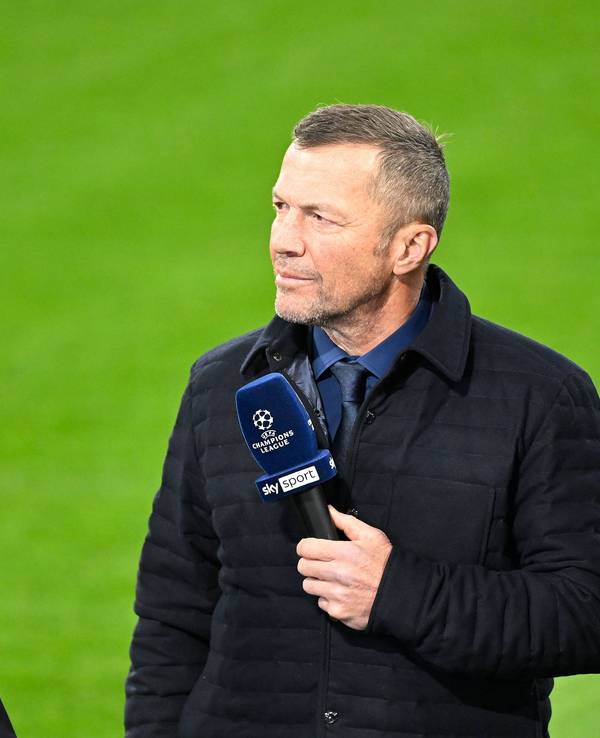 Die beiden TV-Experten Dietmar Hamann und Lothar Matthäus bei einer Sky-Übertragung.