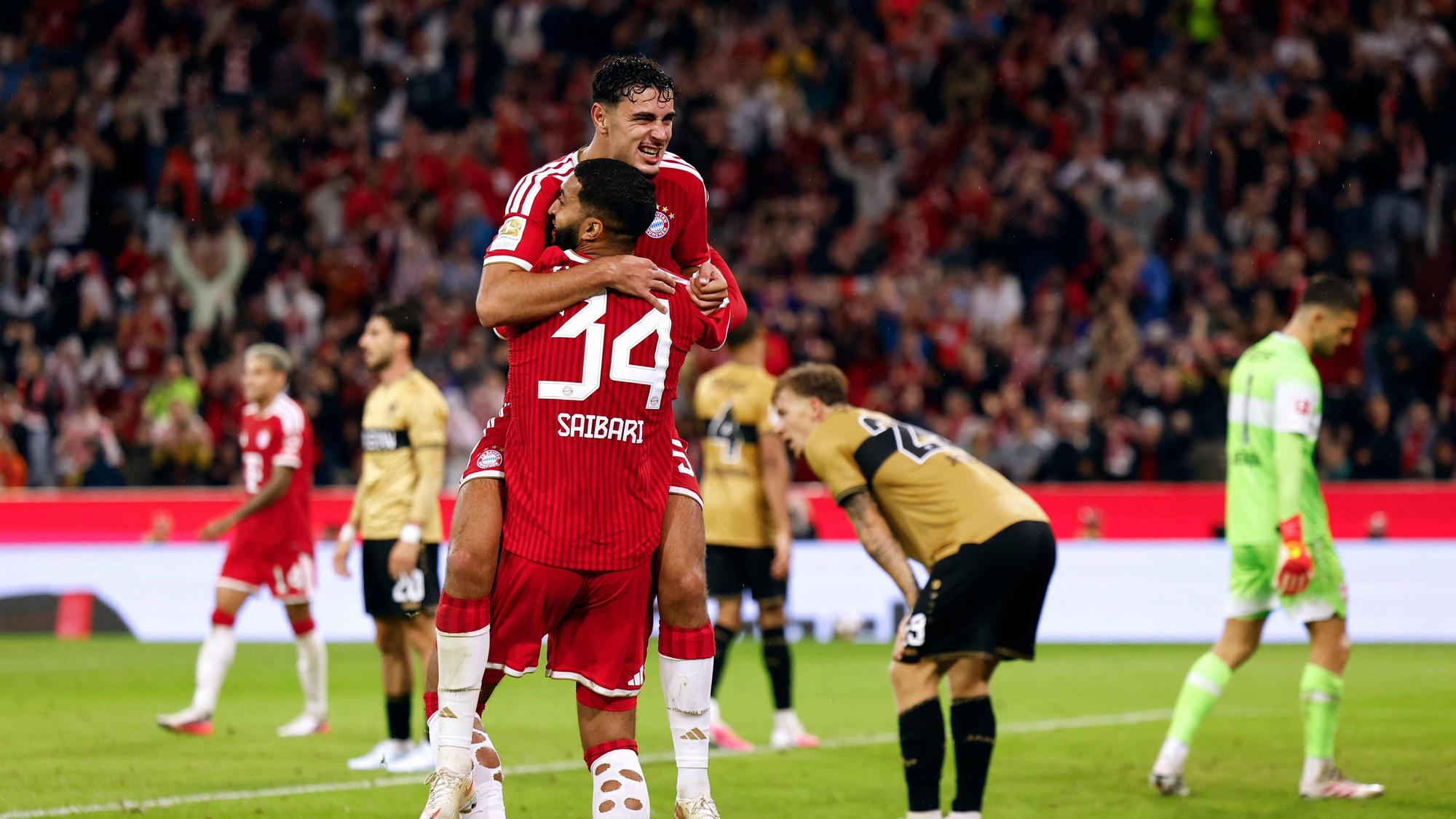 Torjubel beim FC Bayern gegen den VfB Stuttgart.
