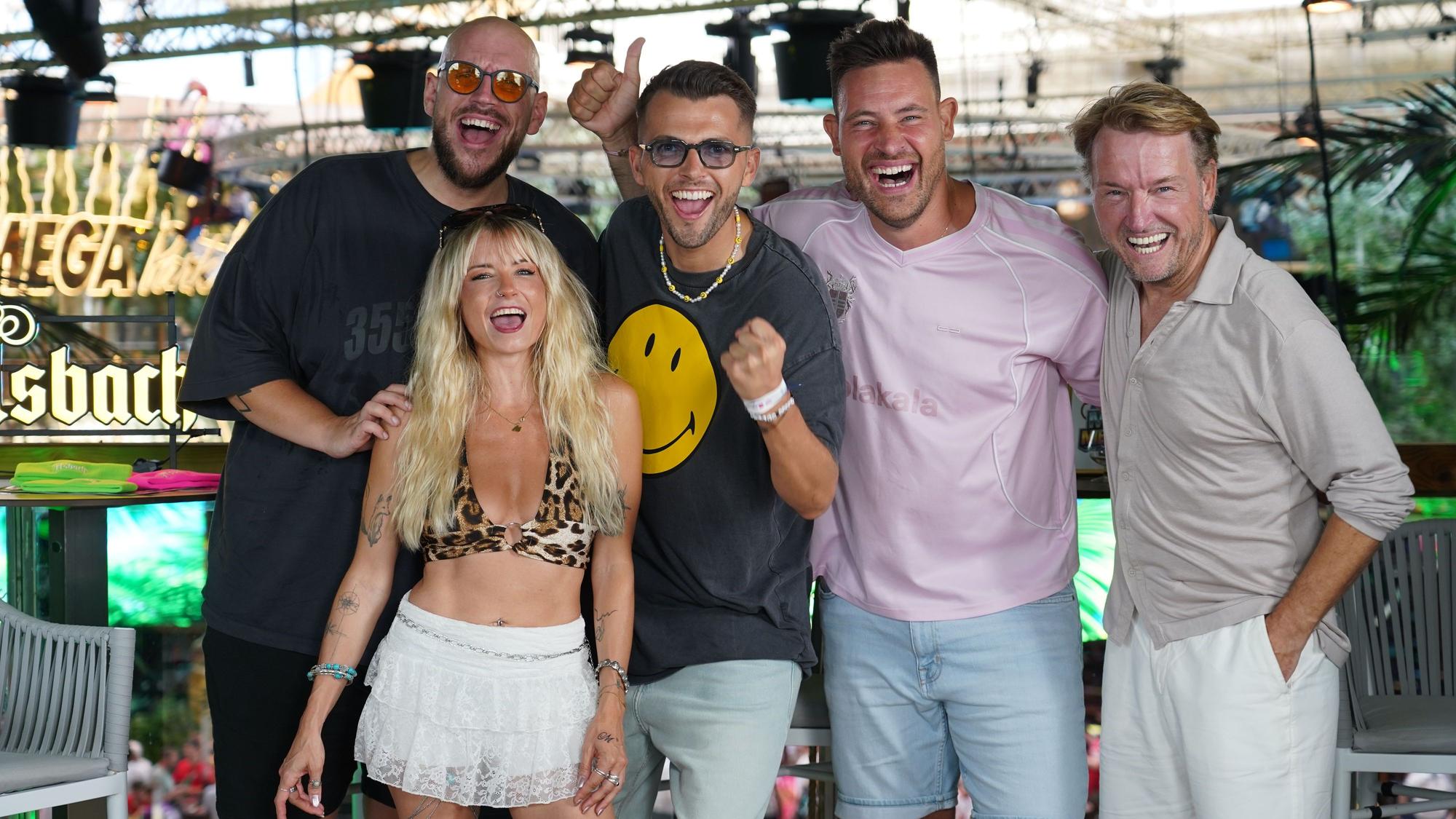 Leon Heidrich mit Rumbombe, Mia Julia, Marc Eggers und Markus Krampe.