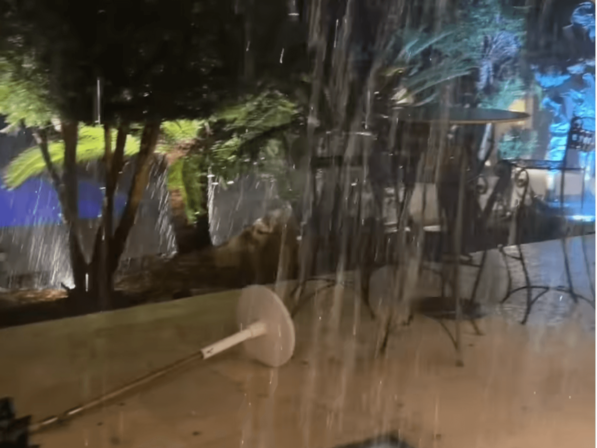 Robert Geiss postet ein Video auf Instagram von dem Unwetter.