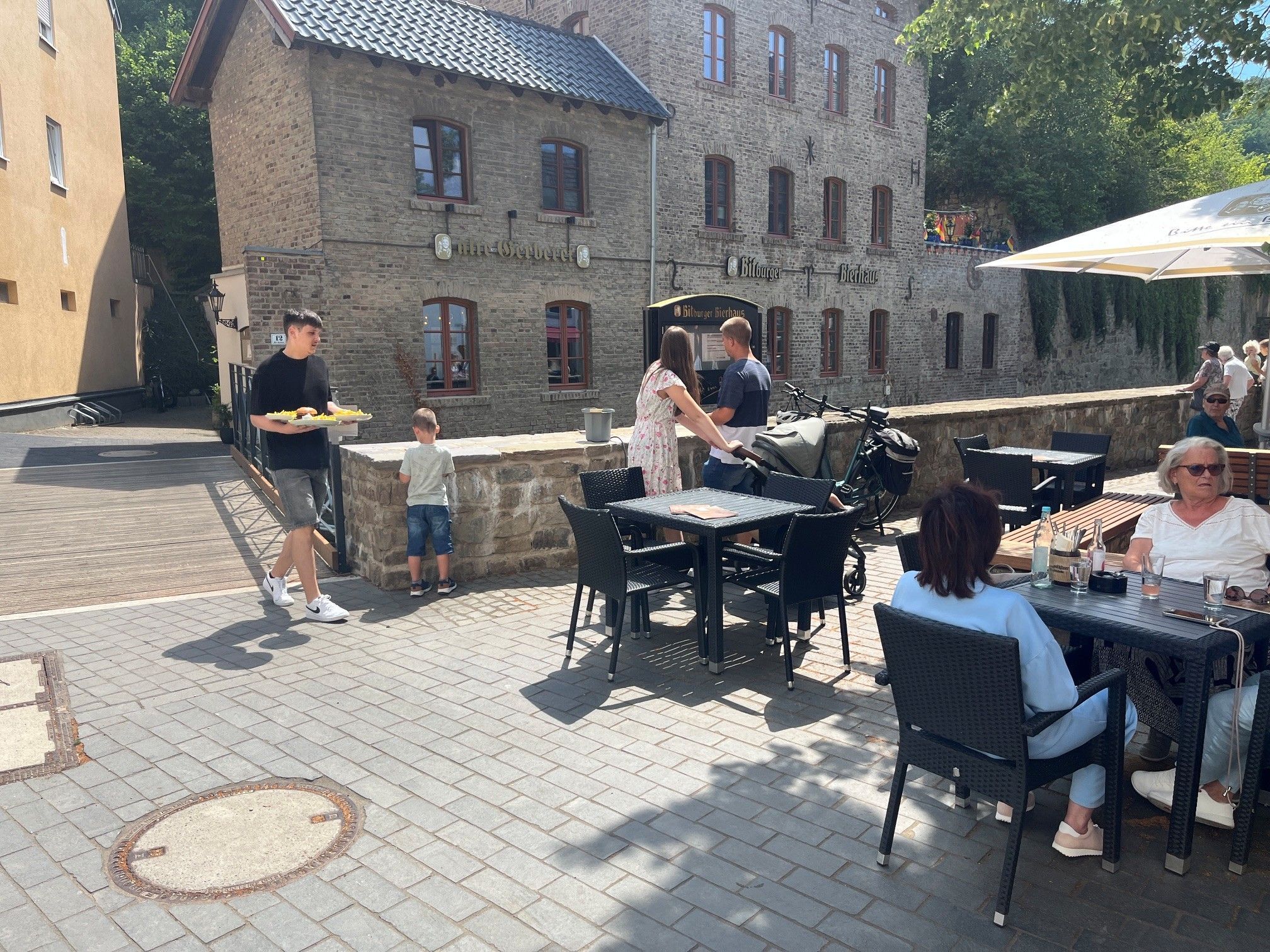 Genussradeln an der Erft: Bitburger Brauhaus in Bad Münstereifel