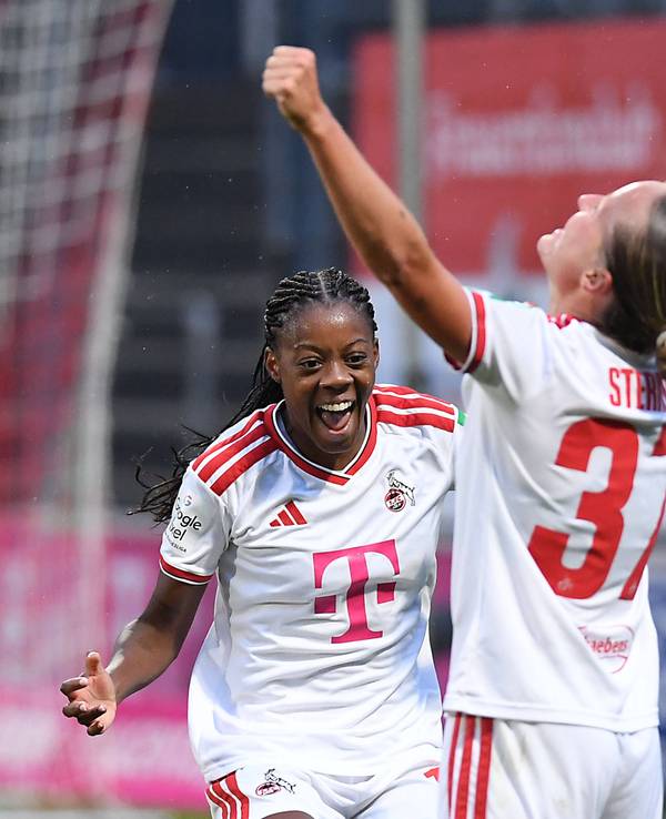 Torjubel in der Frauen-Bundesliga beim 1. FC Köln.