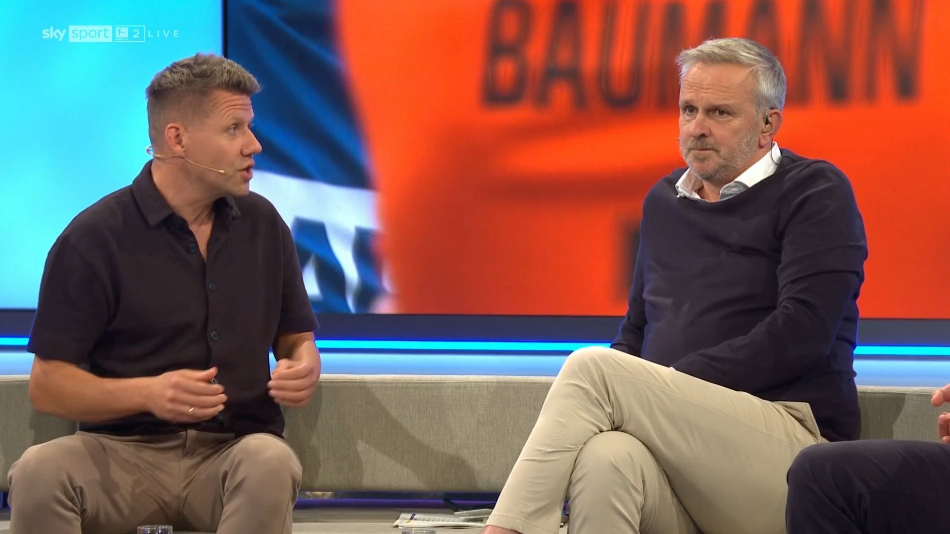 Die Sky-Experten Patrick Ittrich und Dietmar Hamann im Stadion.