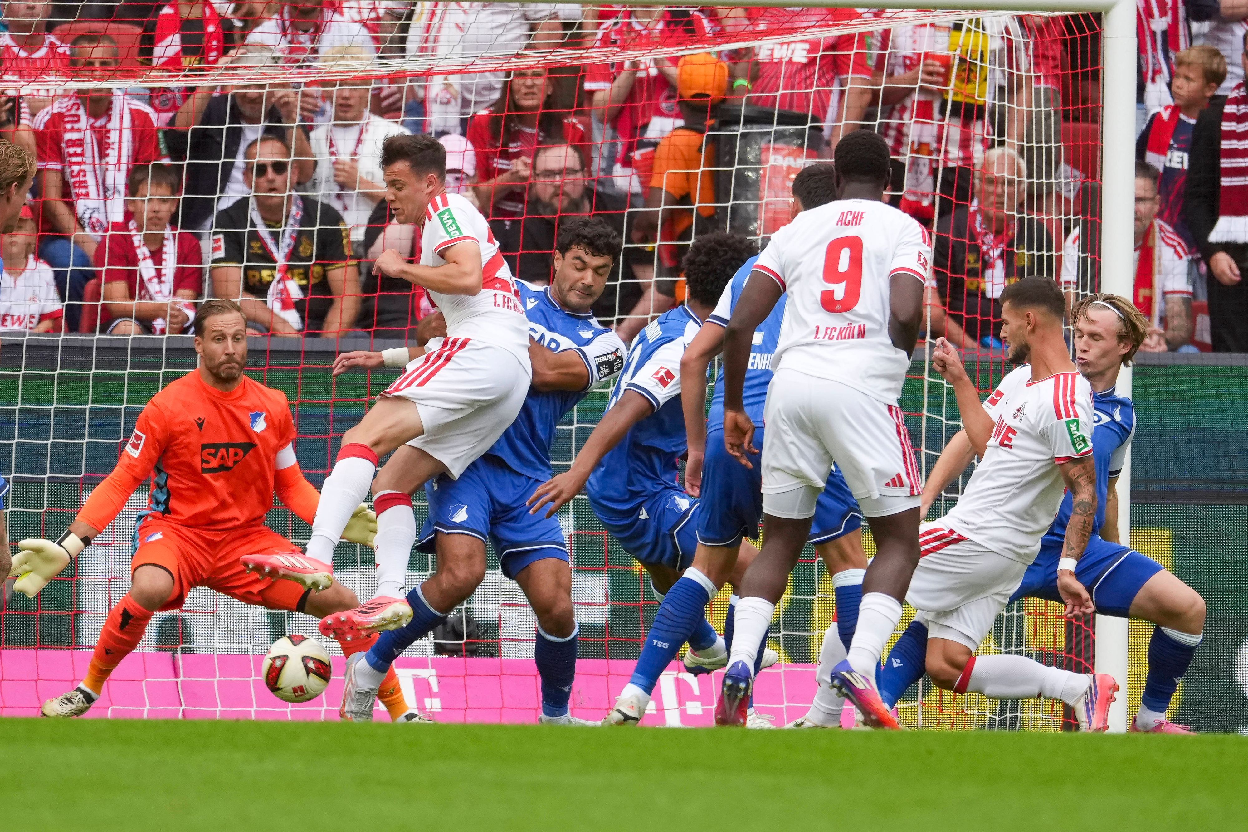 Am Samstag (29. August 2026) traf der 1. FC Köln daheim auf die TSG Hoffenheim. Hier hat Tom Krauß eine Chance für den FC.