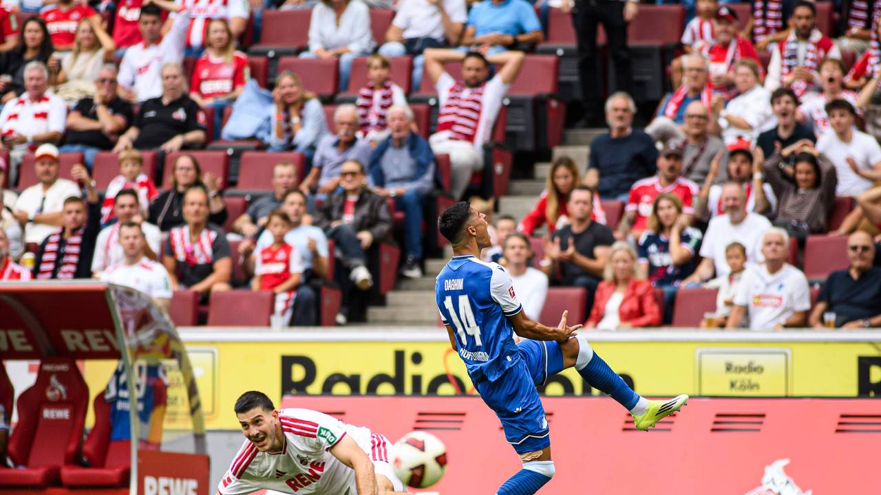Luka Lochoshvili im Duell mit Adam Daghim.