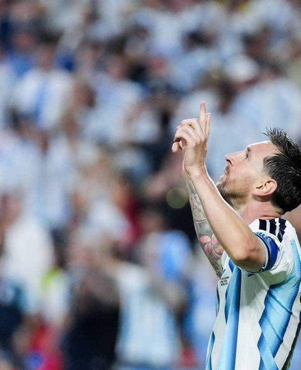 Torjubel von Lionel Messi.