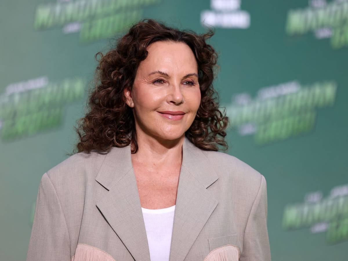 Natascha Ochsenknecht hat im Podcast „Glow Up Your Life“ offen über ihr Hals-Lifting gesprochen. (Bild: 2026 Getty Images/Gerald Matzka)