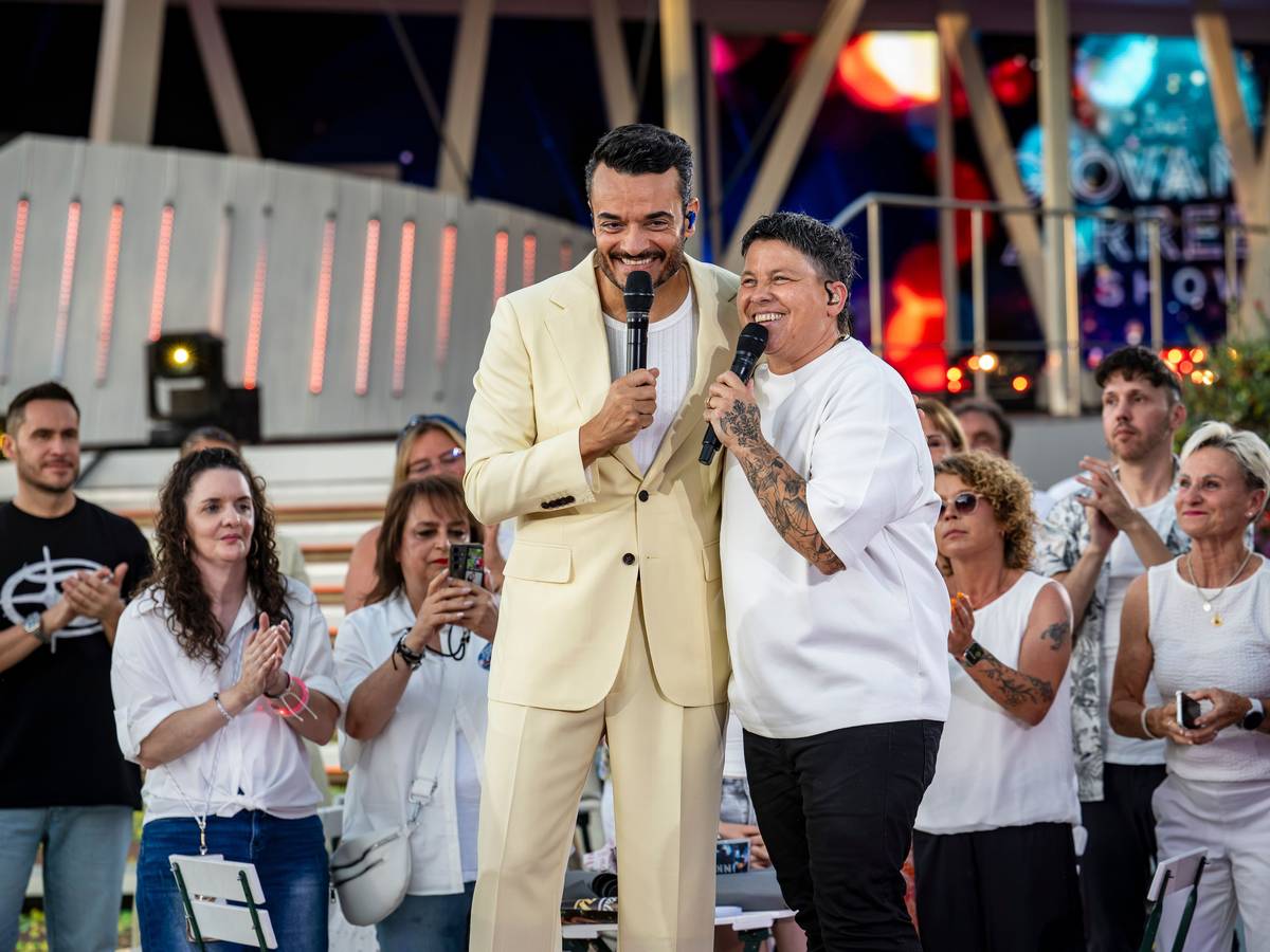 Giovanni Zarrella begrüßte in seiner Show unter anderem Kerstin Ott auf der Bühne.