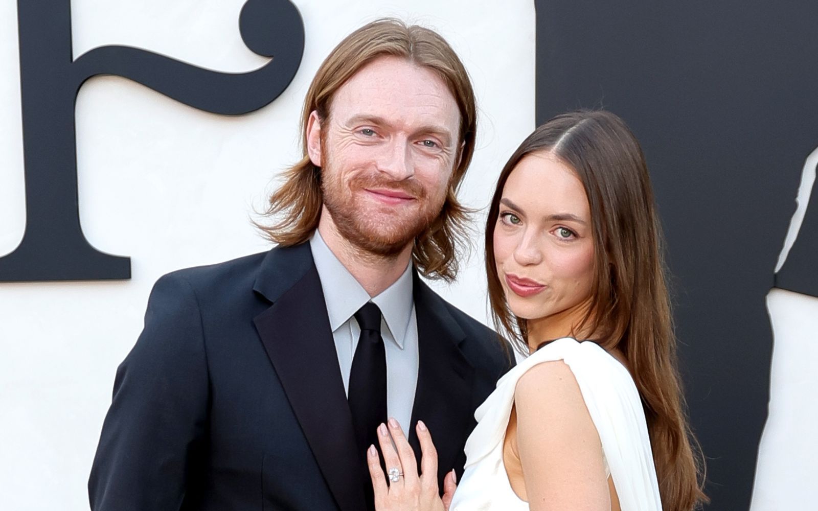 Glücklich im Hafen der Ehe: Finneas O'Connell und Claudia Sulewski haben am Samstag heheiratet. (Bild: 2026 Getty Images/Maya Dehlin)
