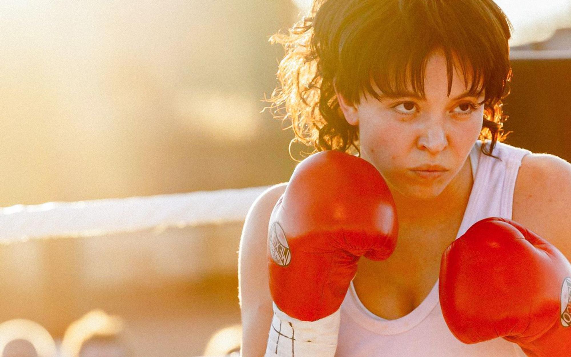 Im Boxring beweist die mit eisernem Willen ausgestattete Christy (Sydney Sweeney) ihr großes Talent. (Bild: Tobis Film)