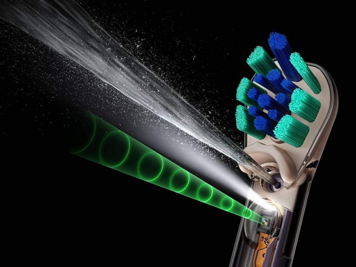 Dyson CameraJet: Die erste Zahnbürste mit integrierter Kamera, die Zahnzwischenräume präzise erkennt und gezielt reinigt