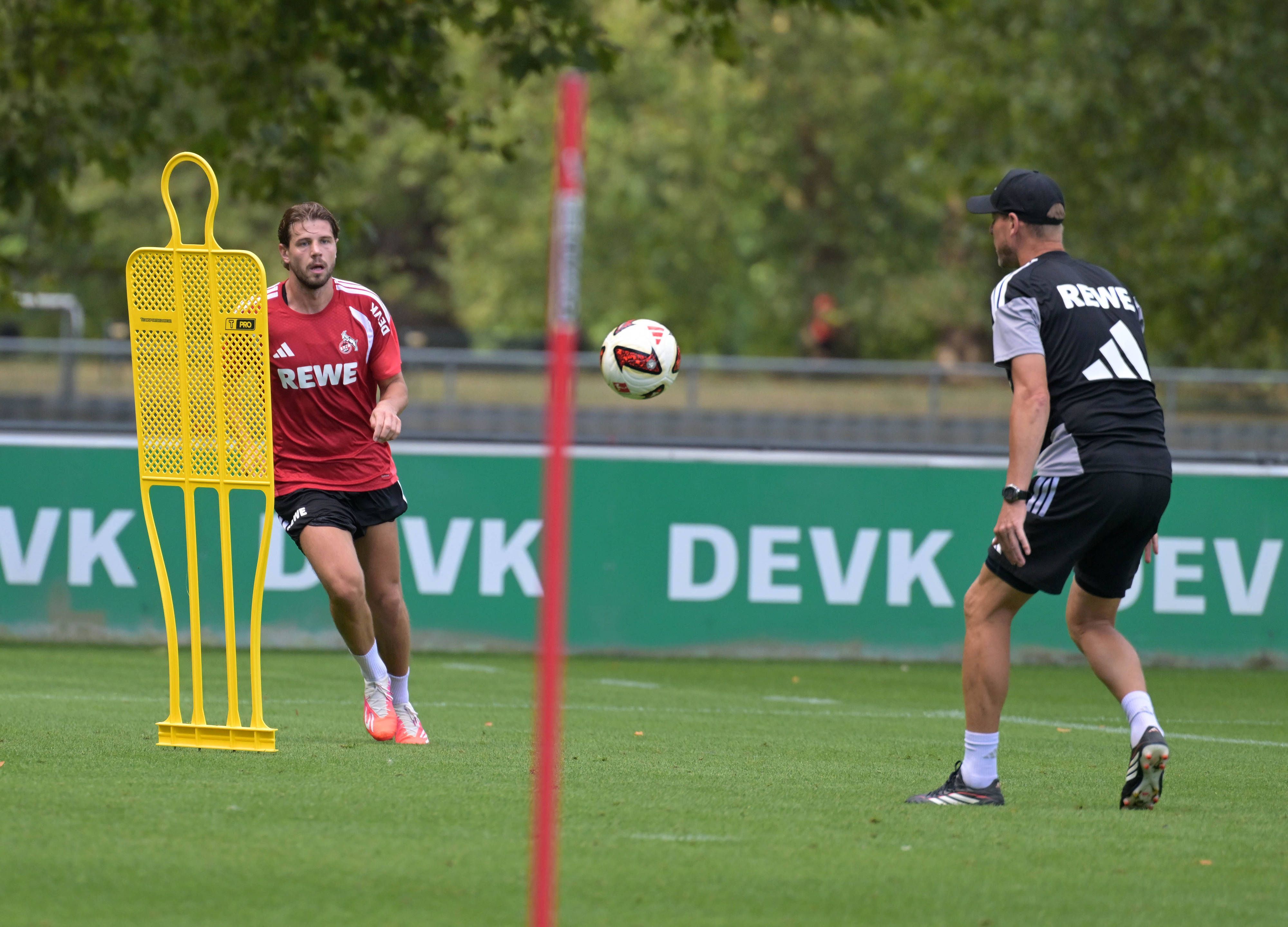 Imad Rondic beim Individualtraining mit Kevin McKenna.