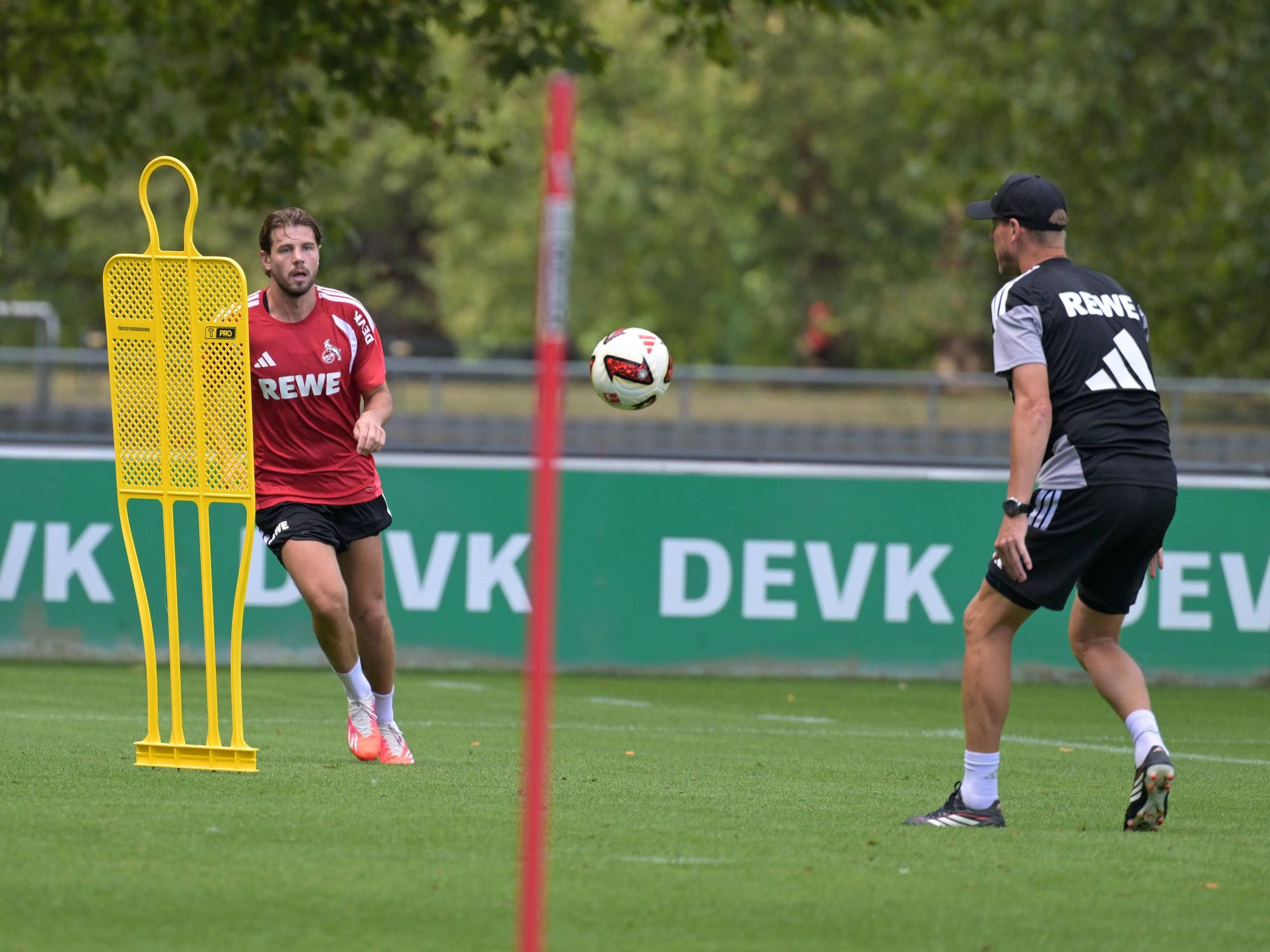 Imad Rondic beim Individualtraining mit Kevin McKenna.