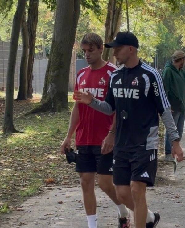 René Wagner und Borna Sosa beim Training des 1. FC Köln.