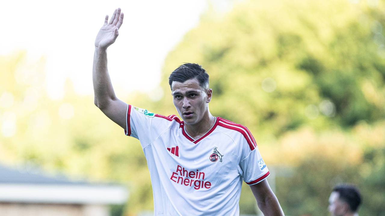 Emin Kujovic beim Spiel gegen den BVB II.