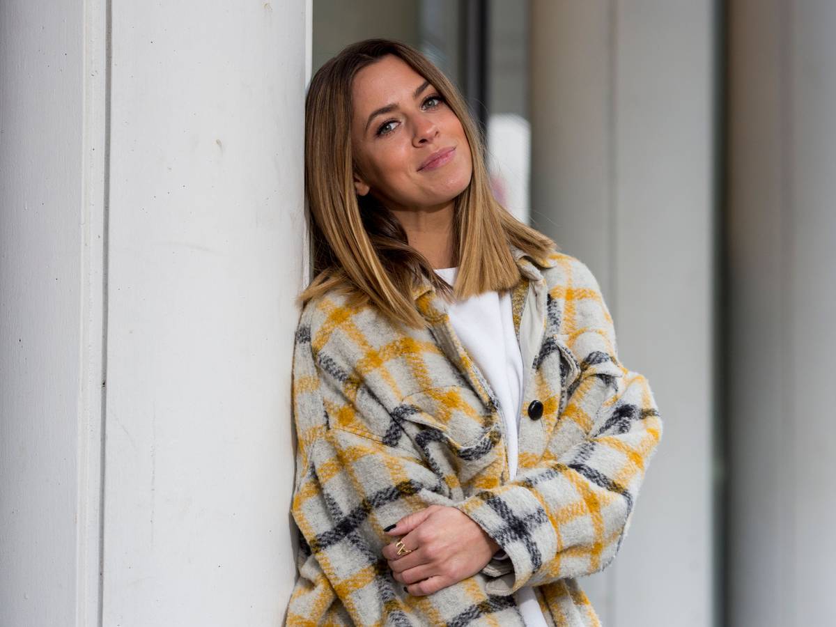 Vanessa Mai posiert.