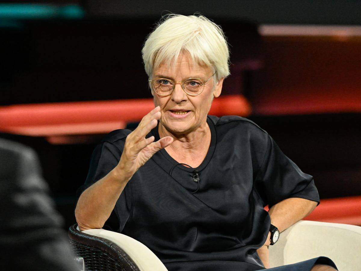 Journalistin Ulrike Herrmann machte die Union mitverantwortlich für den Höhenflug der AfD. (Bild: ZDF / Markus Hertrich)