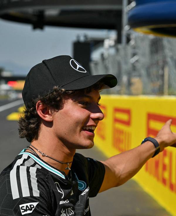 Bei der Formel 1 an der Strecke: Kimi Antonelli.